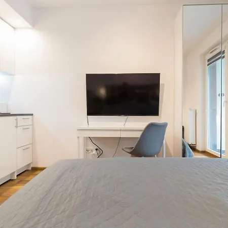 Apartmentzablocie35wifibalcony 아파트 크라쿠프